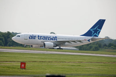 Air Transat (C-GLAT) @ Airbus A310 Manchester