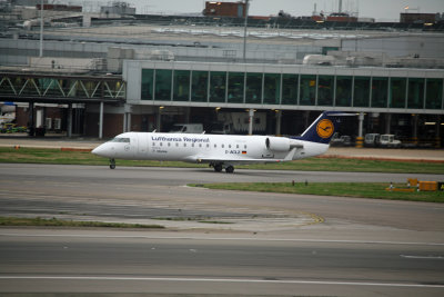 Lufthansa Regional (D-ACLZ) Canadair CL200 Challenger @ Heathrow