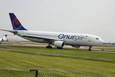 Onur Air (TC-OAG) Airbus A310 @ Manchester