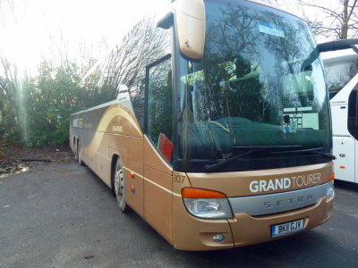 Shearings - 307 - (BK11 GJV) @ Inveraray, Scotland