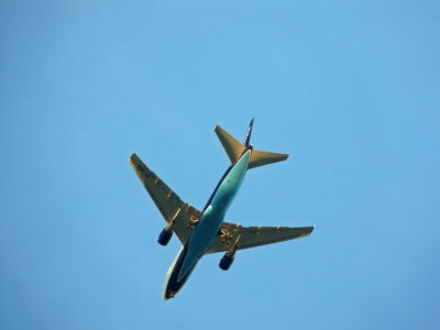 Maersk Air (OY-SRK) Boeing 767 Overfly @ Stretton - Landing @ East Midlands