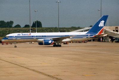 Air Transat (C-GTSE) Boeing 757 @ Birmingham