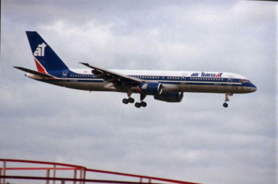 Air Transat (C-GTSF) Boeing 757 @ Birmingham