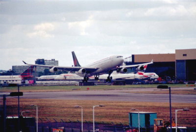 Air Canada (C-FLYU) Airbus A340 @ Heathrow