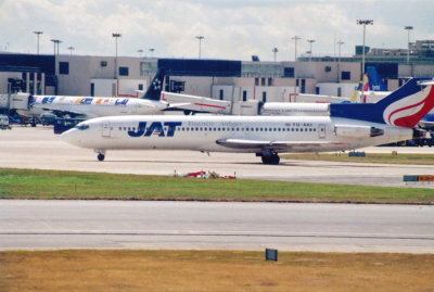 JAT (YU-AKI) Boeing 727 @ Heathrow
