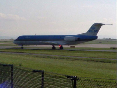 KLM (G-UKFK) Fokker 100 @ Manchester