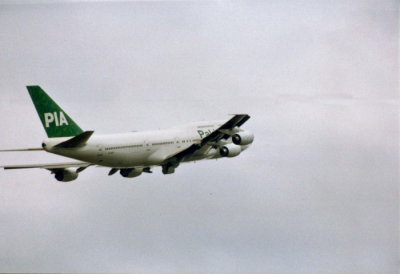 Pakistan International Airlines (AP-BFU) Boeing 747 @ Manchester