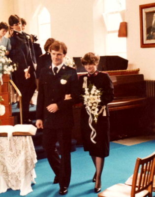 1983 (04) - June 11th - Lieutenants Andrew & Beverley McCombe (1) - Just Married @ Burton Citadel