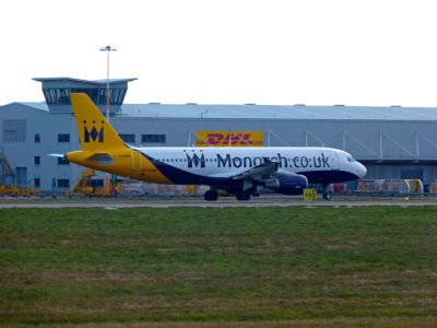 Monarch (G-OZBW) Airbus A320 @ East Midlands