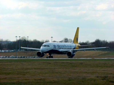 Monarch (G-OZBW) Airbus A320 @ East Midlands