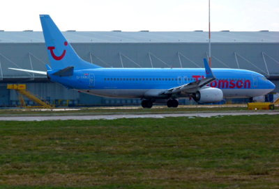 Thomson (G-TAWJ) Boeing 737 @ East Midlands