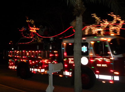 SantaFireTruck.JPG