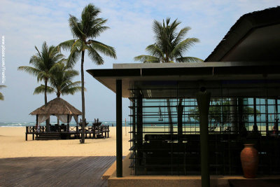 Restaurant on beach 2