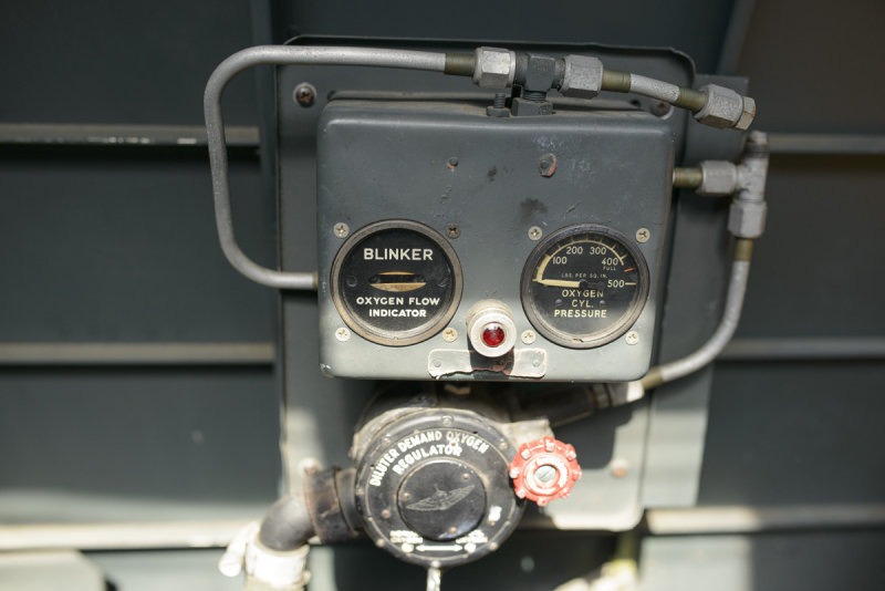 oxygen regulator copy.jpg