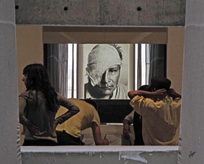 IMG_7309 Students at Lima Art Gallery Exhibition of Photos of Sendero Luminoso (Shining Path), Mar 30