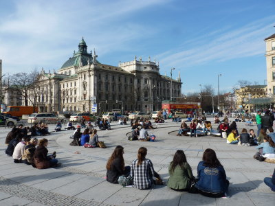 Karlsplatz -Stachus- mit Justizpalast