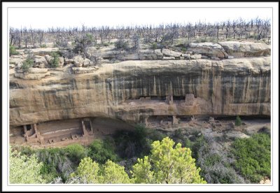 Double-deck Cliff Dwellings