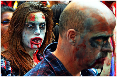 TO_Zombie_Walk_2012n.jpg