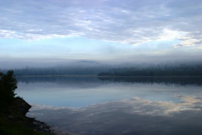 040  FOGGY MORNING