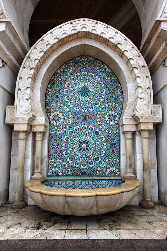 Hassan II Mosque: Tiled Marble Fountain