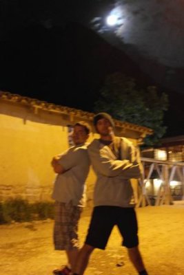 Ollyantantambo, Full moon Brothers