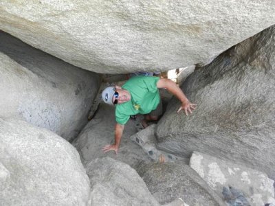 Jeff rock climbing, Aruba
