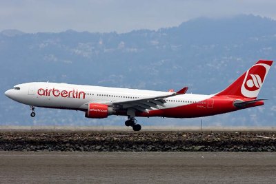 Air Berlin (LTU - Lufttransport-Unternehmen) Airbus A330-223 D-ALPI