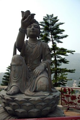 Statue by the Giant Buddha