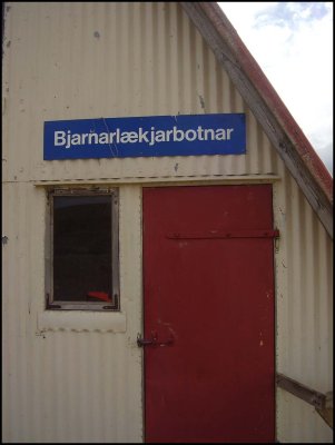 Og þá er komið kaffi. Í Bjarnalækjarbotnum.