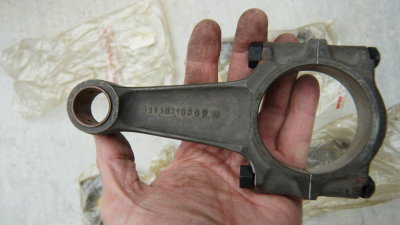 SOLD - 2.2 Con Rods, Nitrated, Matched OEM NOS