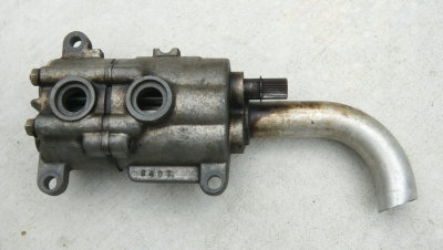Oil Pump Magenesium, Early 911 - Used
