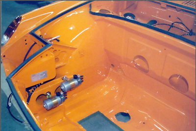 914-6 GT Dual BOSCH Fuel Pump Set-Up - Sample Photo 1
