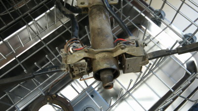 914-6 OEM Steering Columins - Dirty - Photo 4