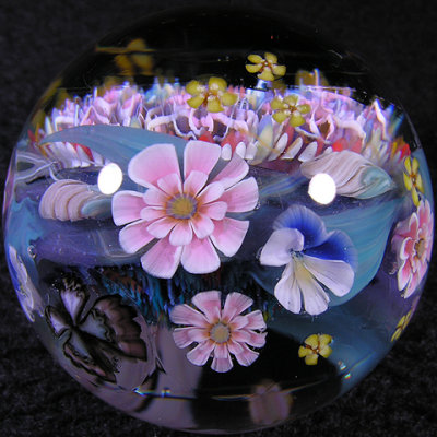 Look at those flowers, AWESOME!