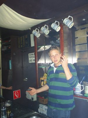 63S3010147.jpg