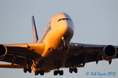 Singapore Airlines A380-814 on final