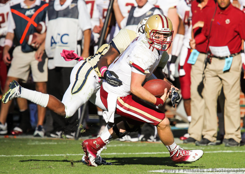 Boston College QB Chase Rettig reverses field to escape the GT defensive pressure