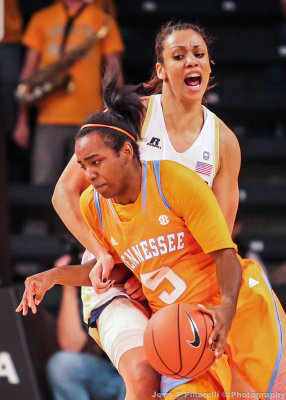 Georgia Tech F Hamilton-Carter attempts to cut off Tennessee PG Massengale 