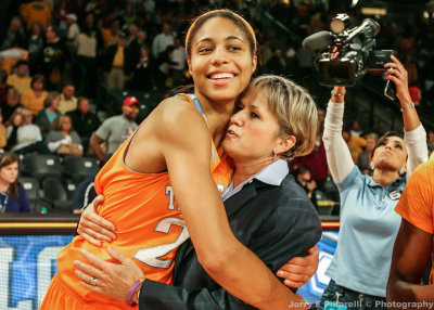 Tennessee Lady Volunteers Head Coach Holly Warlick celebrates her first victory with C Nia Moore