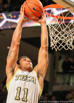 Yellow Jackets G Chris Bolden dunks to finish a fast break