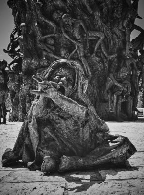 Holocaust Memorial Miami Beach.jpg