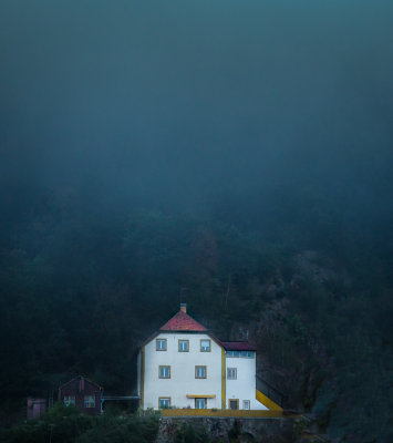  A House In The Mist 