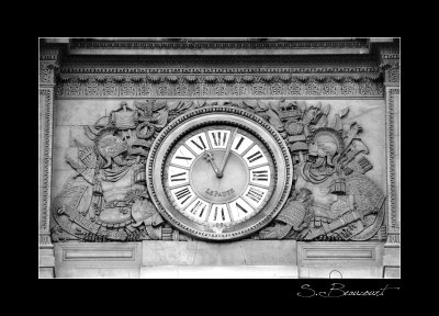 Louvre, Horloge Lepaute