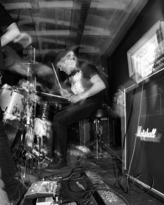 FullOfHell_SJRockShop-1212012-03.jpg