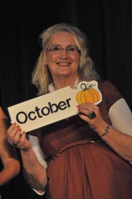 Annette as October