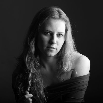 Yana-50-Edit.jpg