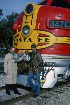 #84a - Alan Miller with actor Michael Gross