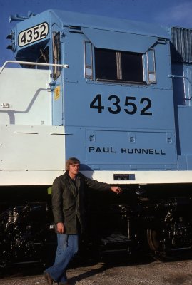 #12 - with RI GP38-2 4352