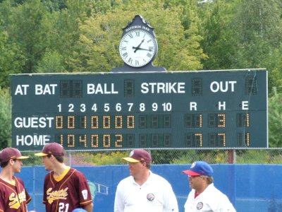 2006_0819LL-World-Series60120.JPG