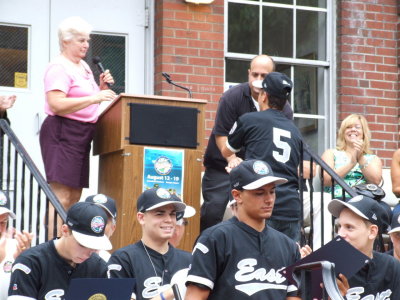 2006_0826LL-World-Series80085.JPG